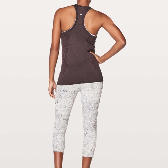 Lululemon Athletica Swiftly Tech Racerback Black Cherry Purple Size 8 - Picture 2 of 6